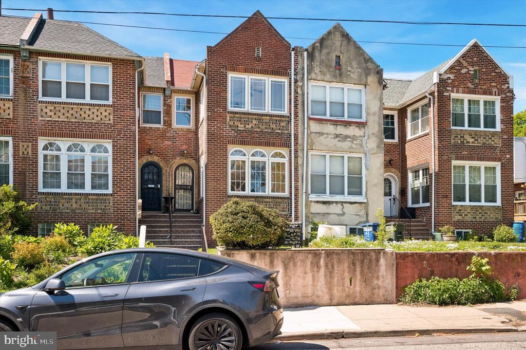 219 W SEDGWICK ST, Philadelphia, PA 19119