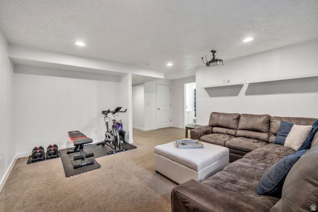 583 S RAVENWOOD LN, Saratoga Springs, UT 84045