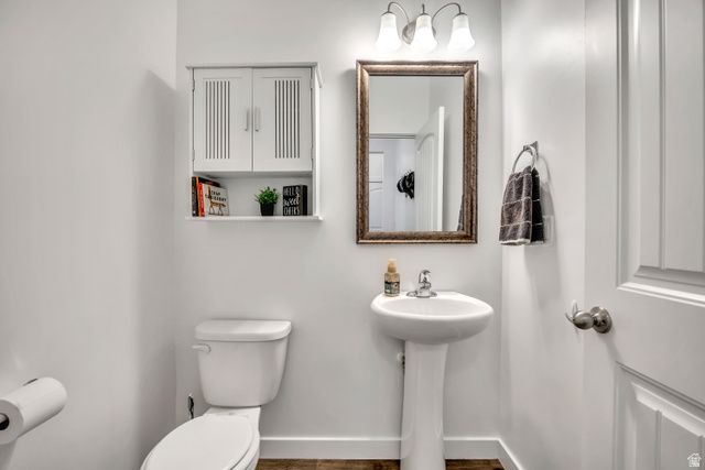 583 S RAVENWOOD LN, Saratoga Springs, UT 84045