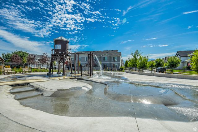 583 S RAVENWOOD LN, Saratoga Springs, UT 84045