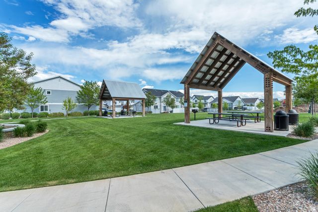 583 S RAVENWOOD LN, Saratoga Springs, UT 84045