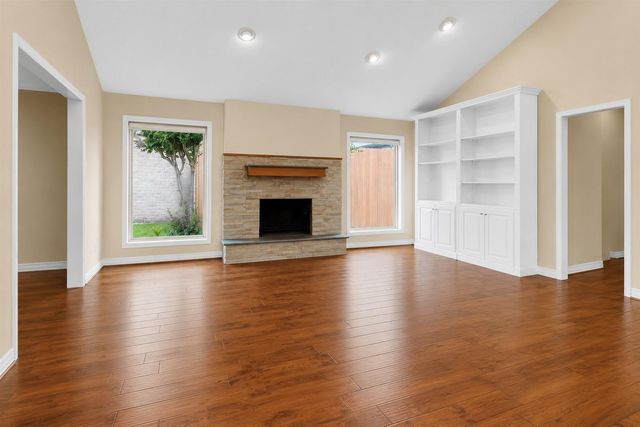 11634 Southlake Drive, Houston, TX 77077