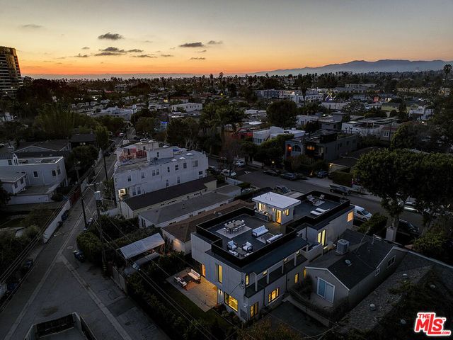 846 Dickson Street, Marina Del Rey, CA 90292