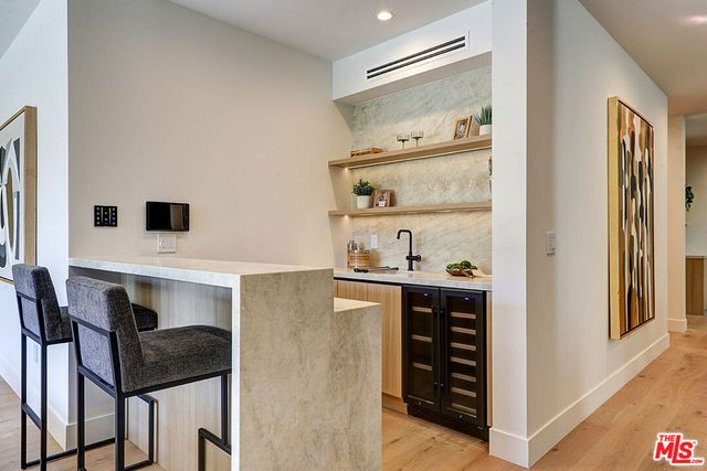 846 Dickson Street, Marina Del Rey, CA 90292