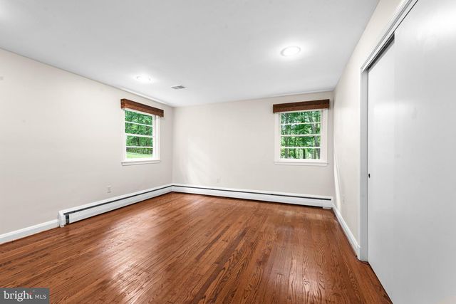 3114 SUNSET LN, Phoenix, MD 21131
