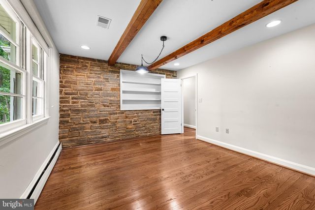 3114 SUNSET LN, Phoenix, MD 21131