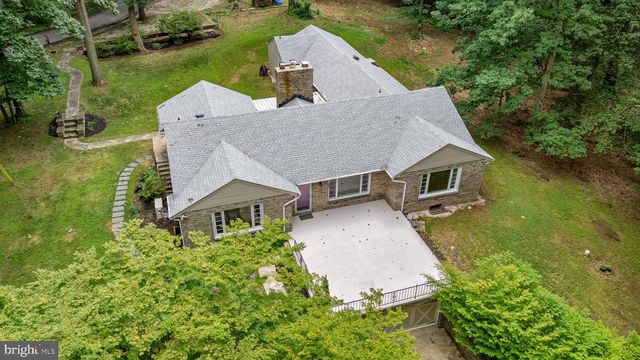 3114 SUNSET LN, Phoenix, MD 21131
