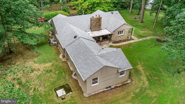 3114 SUNSET LN, Phoenix, MD 21131