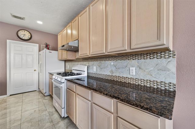 18818 Flagstone Creek Road, Houston, TX 77084