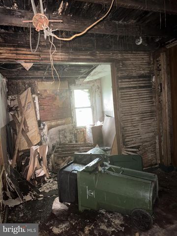 1545 N WOODYEAR ST, Baltimore, MD 21217
