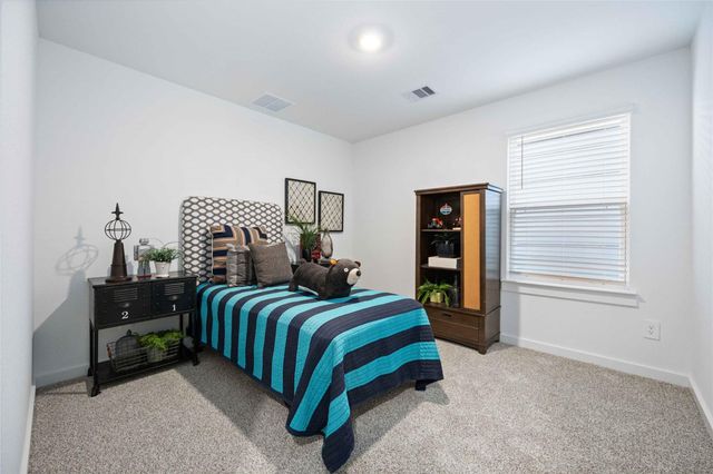 3212 Summercrisp Hollow Lane, Pearland, TX 77581