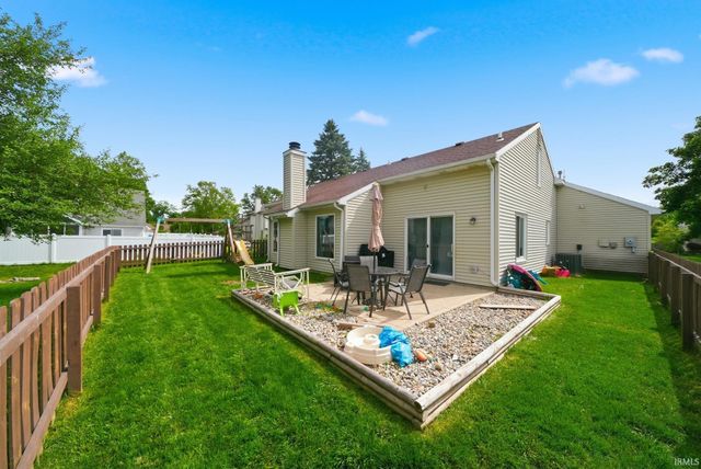 2204 Cedarwood Way, Fort Wayne, IN 46804