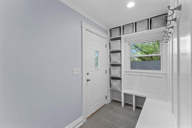 4031 Victoria Street, Minnetonka, MN 55345