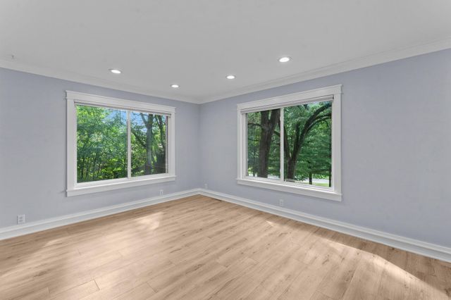 4031 Victoria Street, Minnetonka, MN 55345