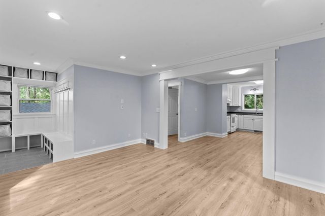 4031 Victoria Street, Minnetonka, MN 55345