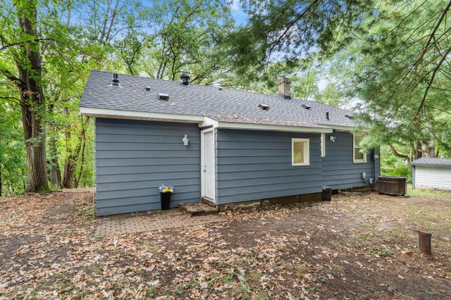 4031 Victoria Street, Minnetonka, MN 55345