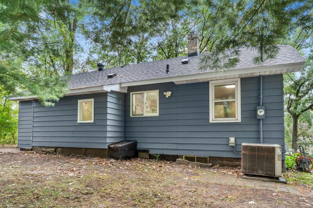 4031 Victoria Street, Minnetonka, MN 55345