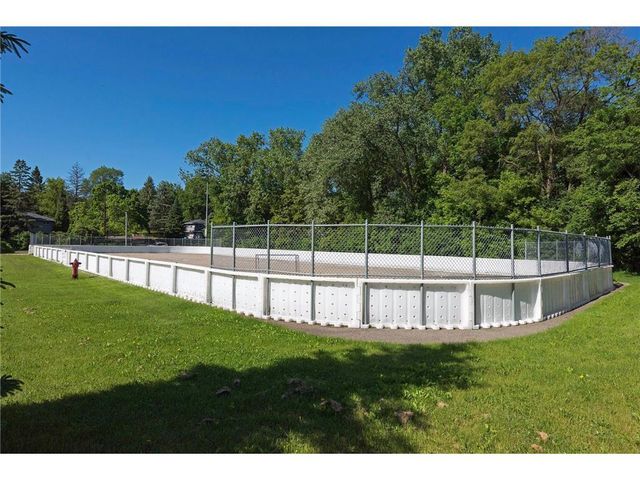 4031 Victoria Street, Minnetonka, MN 55345