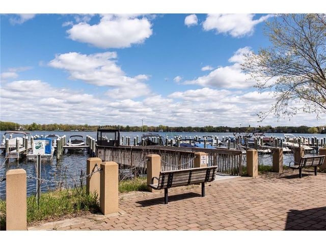 4031 Victoria Street, Minnetonka, MN 55345