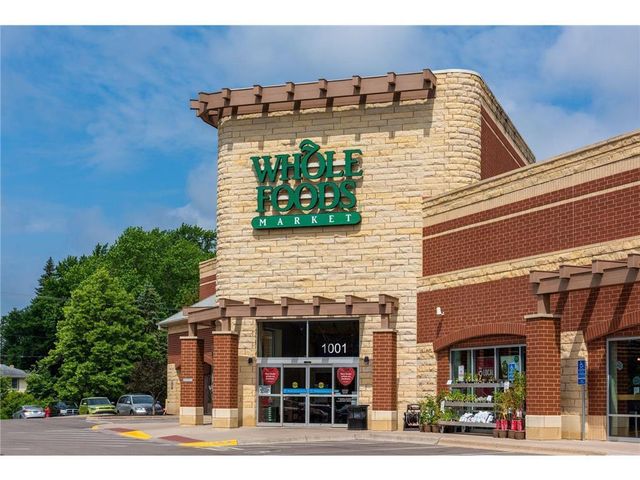 4031 Victoria Street, Minnetonka, MN 55345