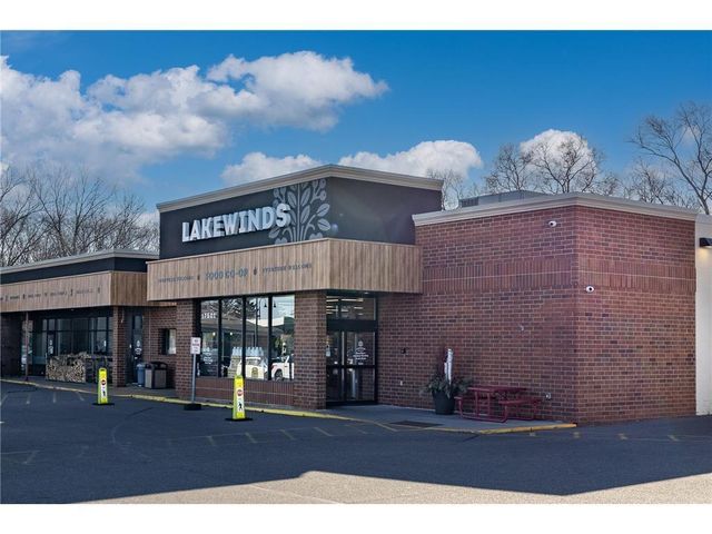 4031 Victoria Street, Minnetonka, MN 55345