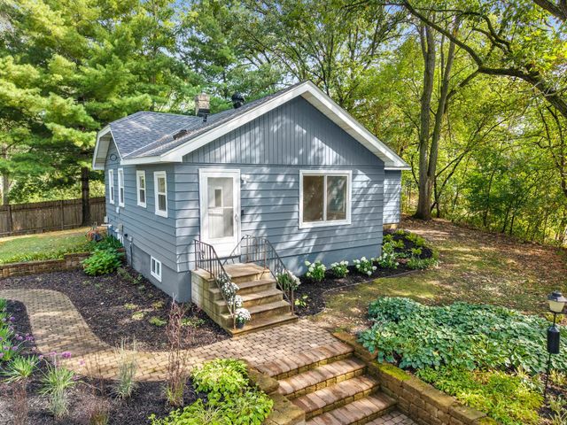 4031 Victoria Street, Minnetonka, MN 55345