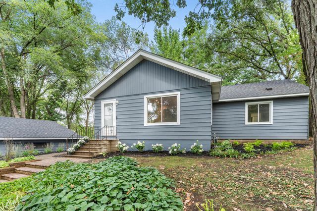 4031 Victoria Street, Minnetonka, MN 55345