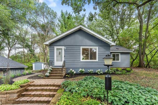 4031 Victoria Street, Minnetonka, MN 55345