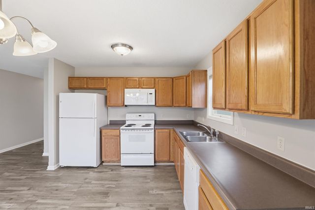 5029 Pocono Crossing, Fort Wayne, IN 46808