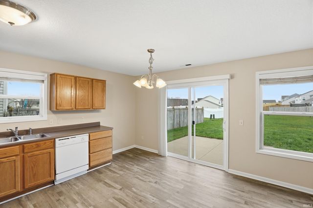 5029 Pocono Crossing, Fort Wayne, IN 46808