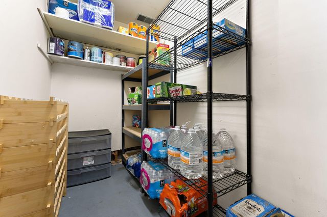 1659 Sunnyslope Drive, Crown Point, IN 46307