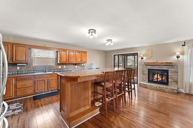 1659 Sunnyslope Drive, Crown Point, IN 46307