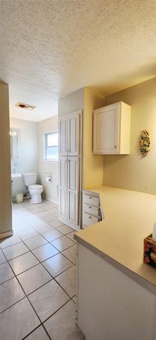 1735 W 10th Street, Freeport, TX 77541