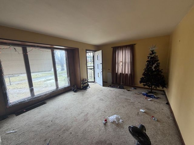 1568 Wentworth Avenue, Calumet City, IL 60409