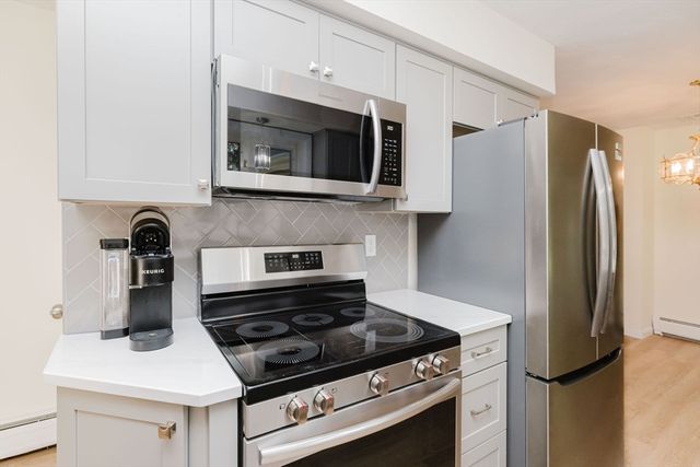 23 Colonial Way, Rehoboth, MA 02769