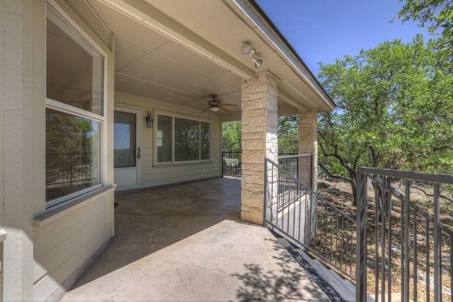 1000 BAMC DR, Canyon Lake, TX 78133