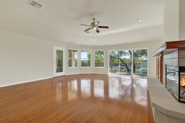 1000 BAMC DR, Canyon Lake, TX 78133
