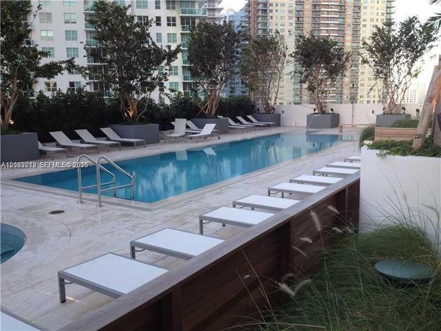 1300 Brickell Bay Dr 2304, Miami, FL 33131