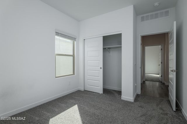 14029 E Crotalus Way, Vail, AZ 85641