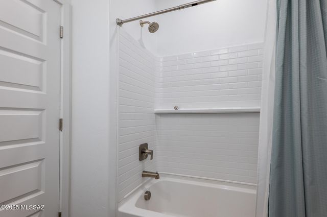 14029 E Crotalus Way, Vail, AZ 85641