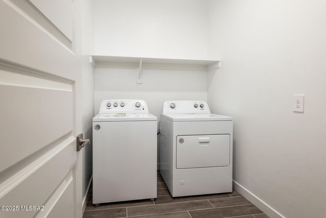 14029 E Crotalus Way, Vail, AZ 85641