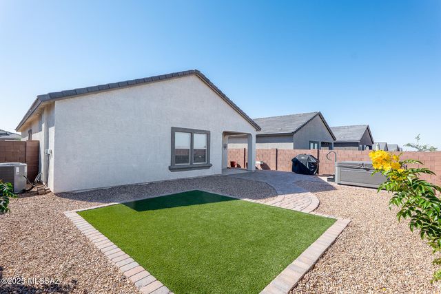 14029 E Crotalus Way, Vail, AZ 85641