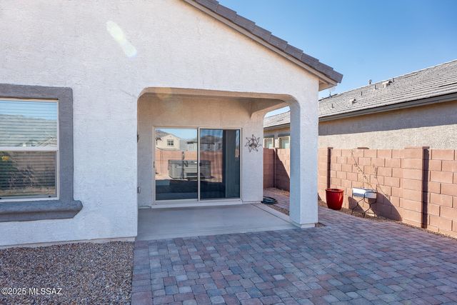 14029 E Crotalus Way, Vail, AZ 85641
