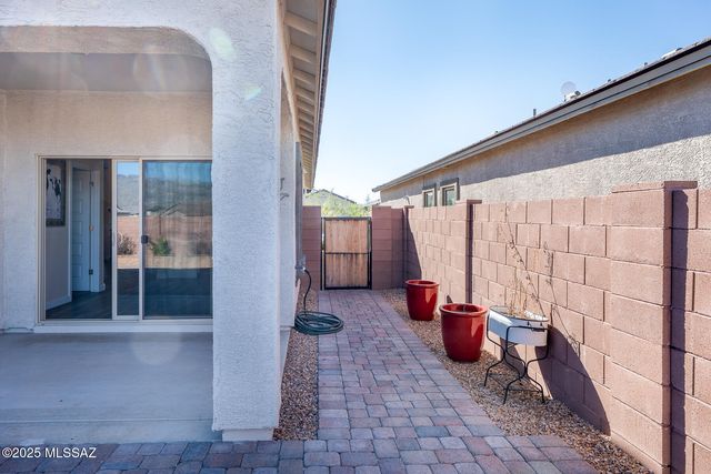 14029 E Crotalus Way, Vail, AZ 85641