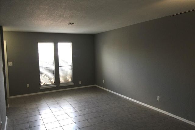 1901 E Lindsey Street 35, Norman, OK 73071