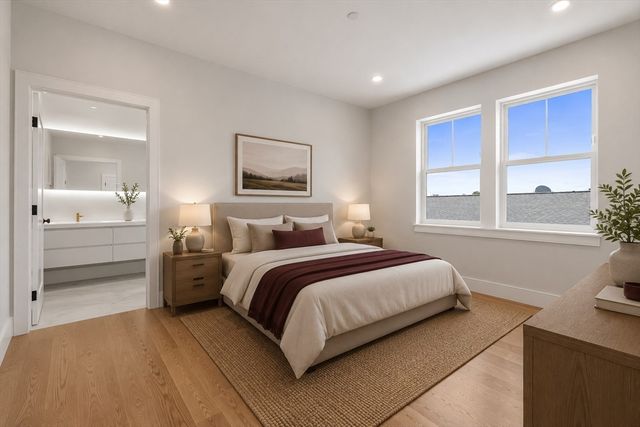 421 High St 306, Medford, MA 02155