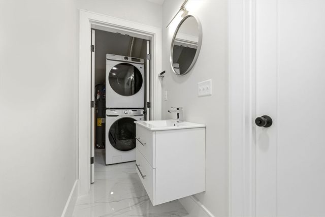 421 High St 306, Medford, MA 02155