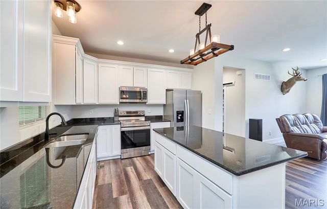 105 Merz Meadows Drive, Troy, MO 63379