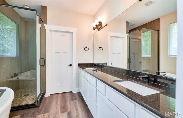 105 Merz Meadows Drive, Troy, MO 63379