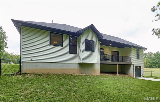 105 Merz Meadows Drive, Troy, MO 63379